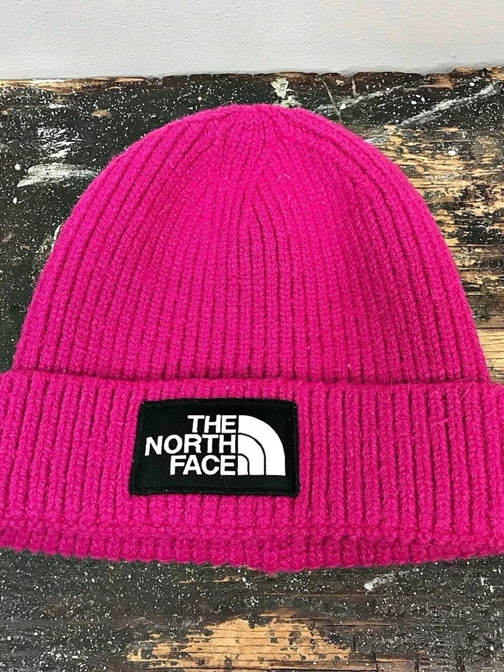 The North Face TNF Logo Box Cuffed Beanie Kids OS Pink